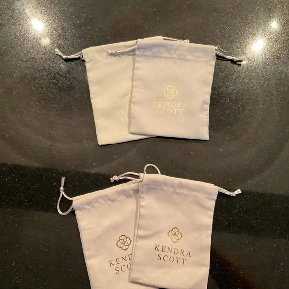 Kendra Scott gray + gold dust bags (4) - Picture 3 of 3